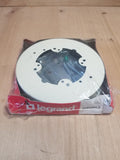 Legrand WIREMOLD V5738AF : STEEL ROUND FAN BOX IVORY